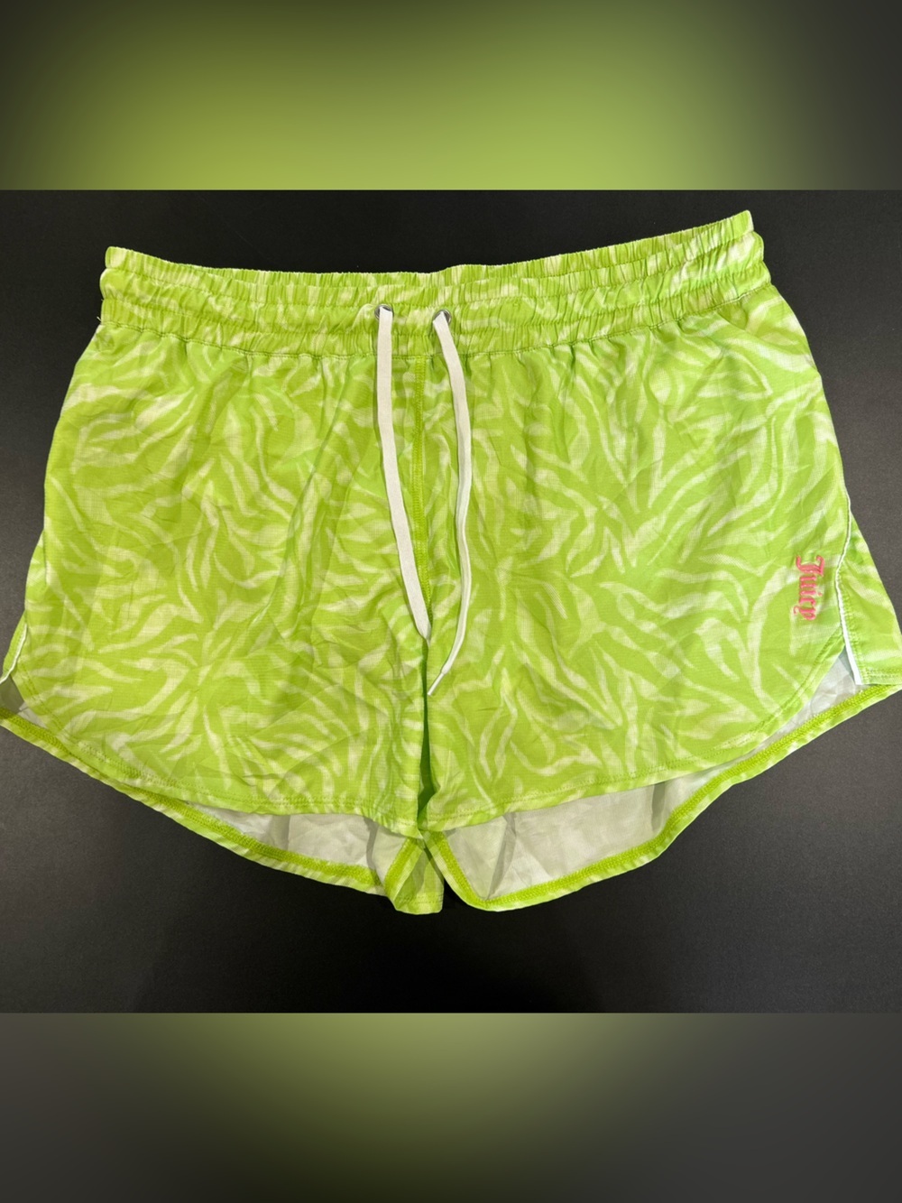 Juicy Couture Lime Green Leaf Print Women’s Shorts